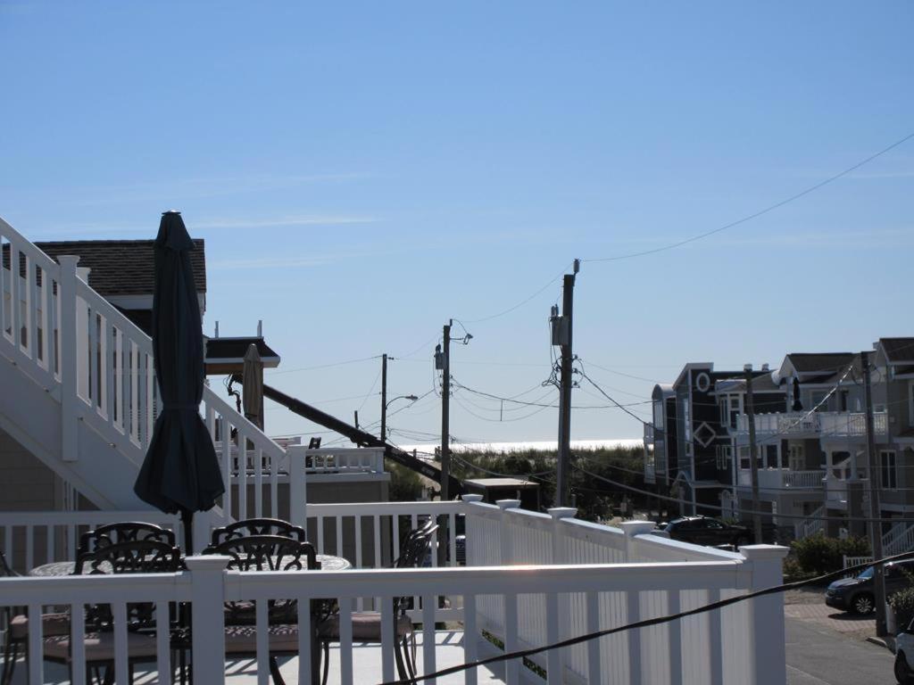 Very Spacious Single Family Home On The Beach Block In Surf City المظهر الخارجي الصورة