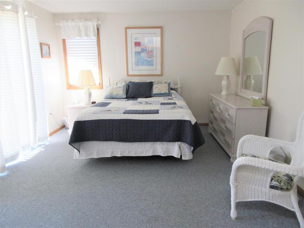Very Spacious Single Family Home On The Beach Block In Surf City المظهر الخارجي الصورة